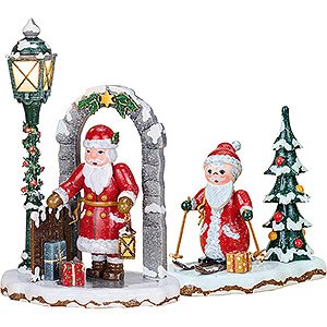 Small Figures & Ornaments Hubrig Winter Kids Bundle - Winter Children Santa Claus and Santas Helper - 15 cm / 5.9 inch