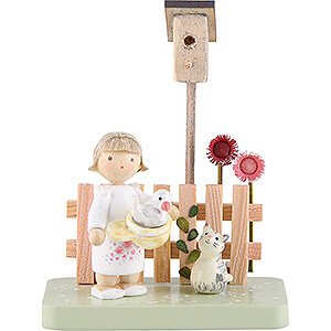 Small Figures & Ornaments Flade Flax Haired Children Limited Figure of the Year 2020 