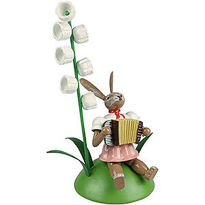  Osterhase mit Maiglckchen und Akkordeon, sitzend, farbig - 10 cm
