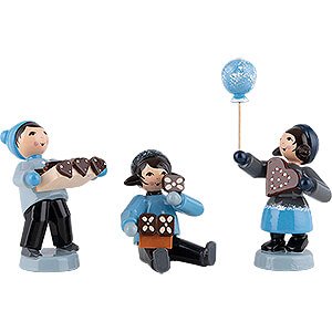 Kleine Figuren & Miniaturen ULMIK Winterkinder lasiert Winterkinder Kinder mit Pfefferkuchen 3-teilig blau - 7 cm