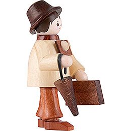 Thiel-Figur Tourist mit Koffer - natur - 6 cm
