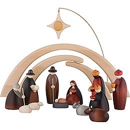 Nativity Set of 14 Pieces Including Stable and Star