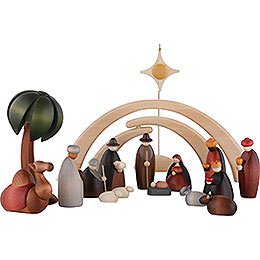 Nativity Set of 17 Pieces Including Stable and Star