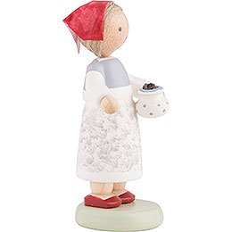 Flax Haired Children Berry Collector - 5 cm / 2 inch