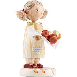 Flax Haired Children Little Girl with Ceps - Edition Flade & Friends - 4,5 cm / 1.8 inch