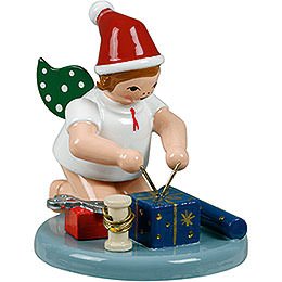 Christmas Angel Kneeling with Hat and Presents - 6,5 cm / 2.5 inch